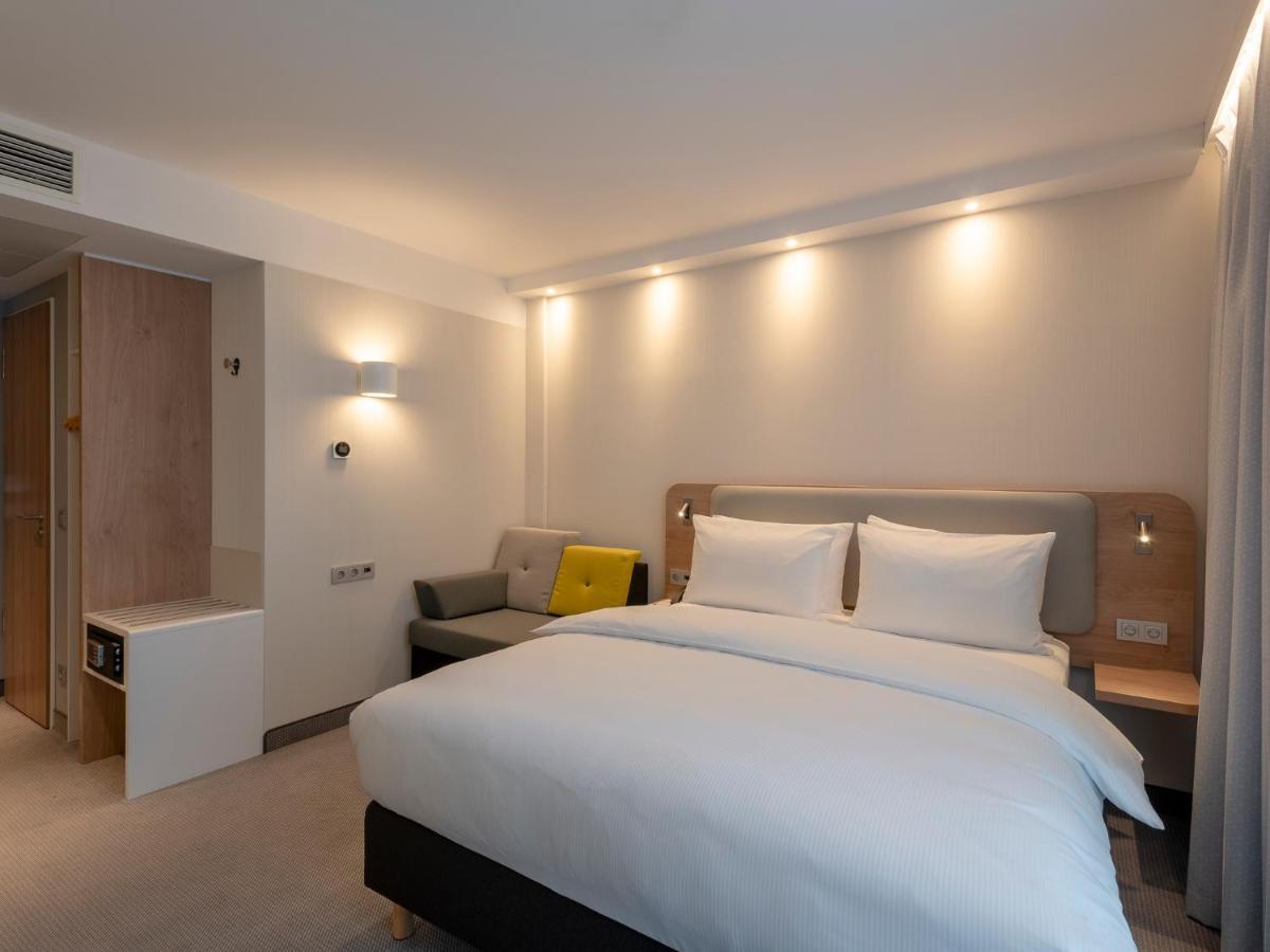 Holiday Inn Express - Offenbach By Ihg Exterior photo