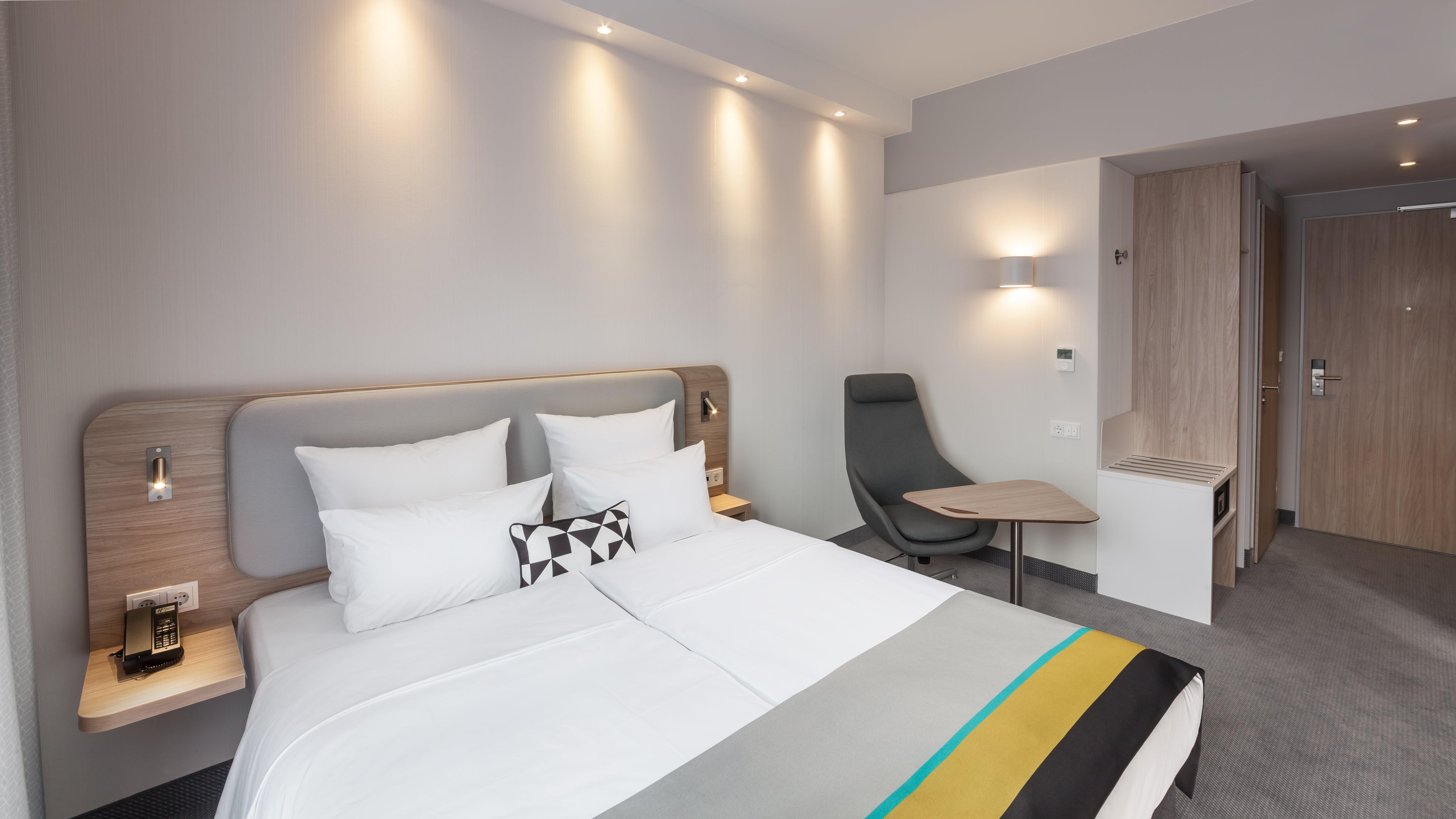Holiday Inn Express - Offenbach By Ihg Exterior photo